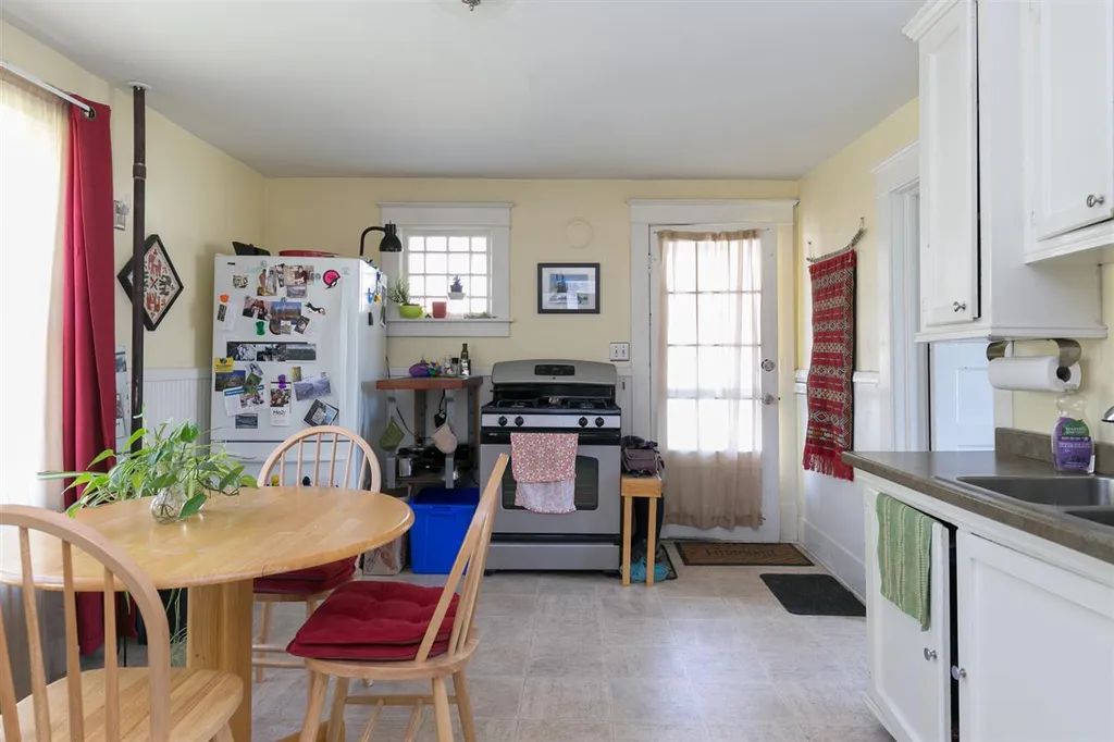33 Hood Street Winooski VT 05404