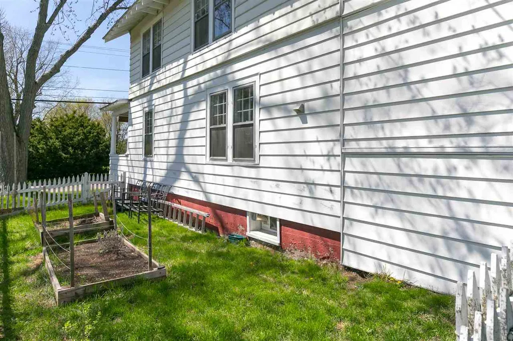 33 Hood Street Winooski VT 05404