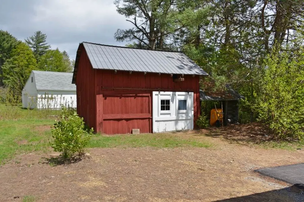 2 Circle Drive Meredith NH 03253