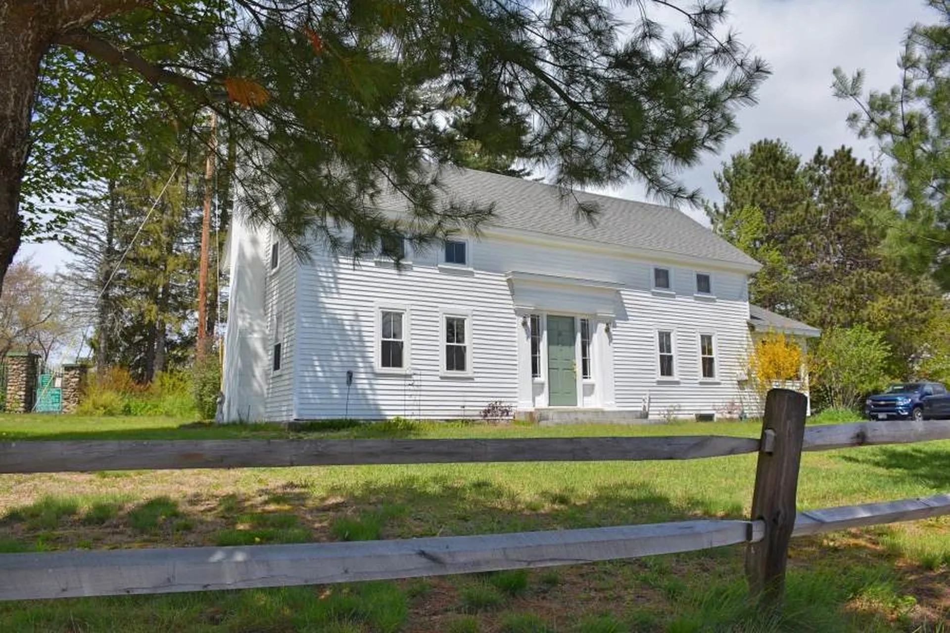 2 Circle Drive Meredith NH 03253