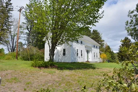 2 Circle Drive Meredith NH 03253