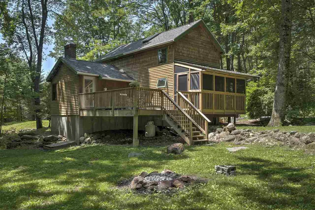 677 Tolman Pond Road Harrisville NH 03450