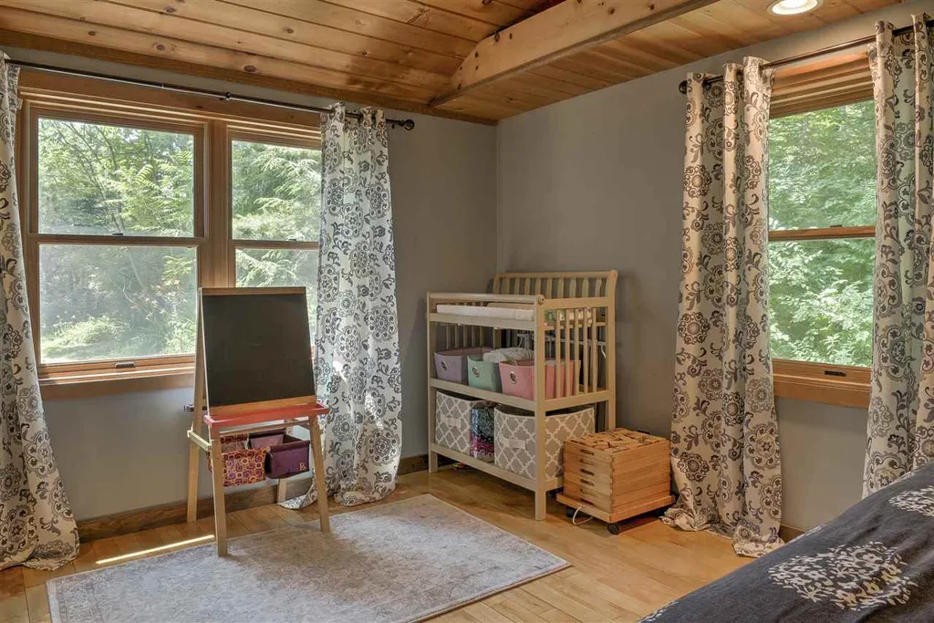677 Tolman Pond Road Harrisville NH 03450