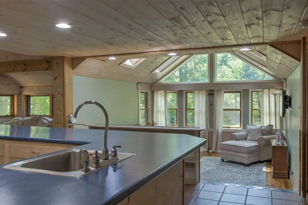 677 Tolman Pond Road Harrisville NH 03450