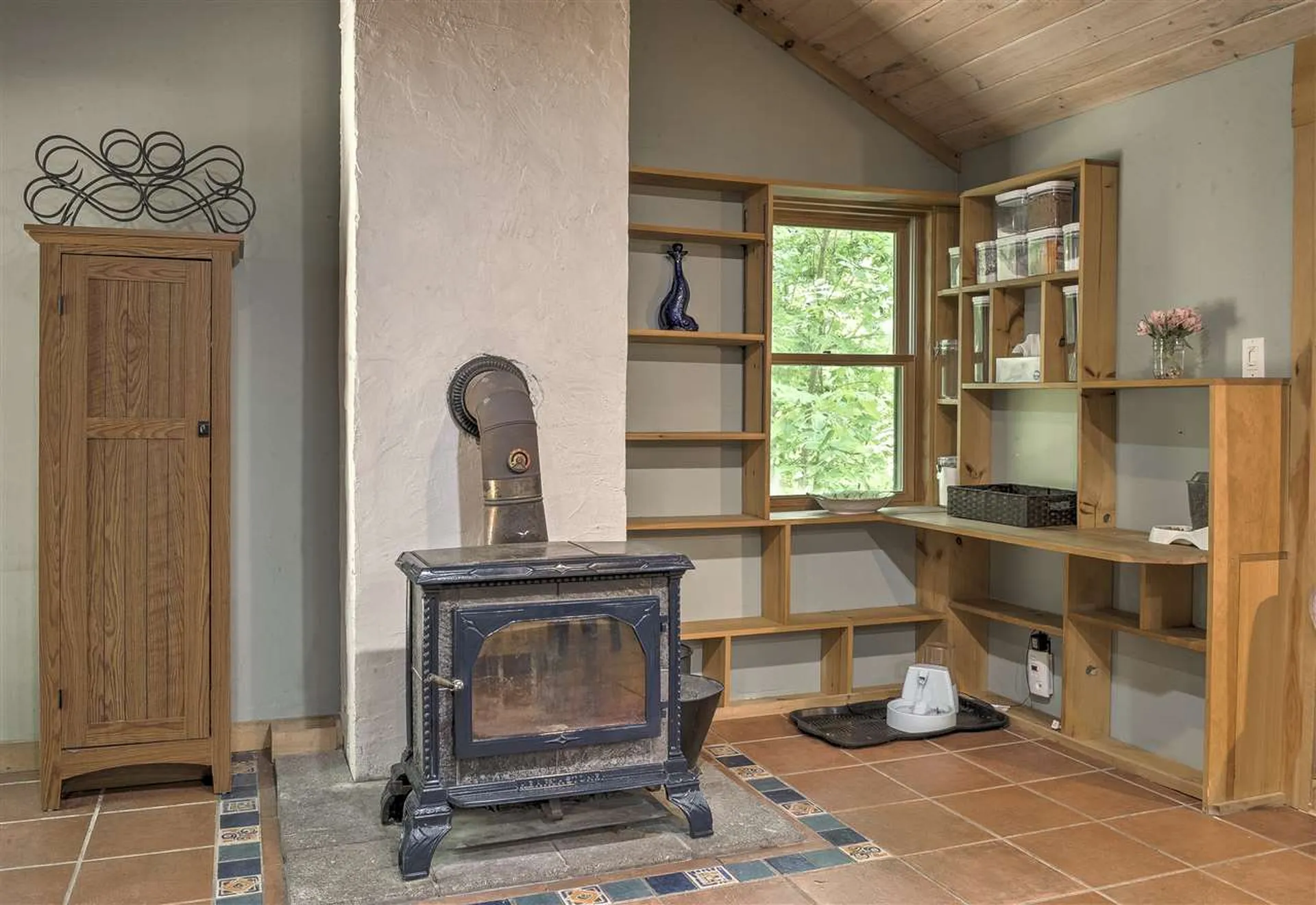 677 Tolman Pond Road Harrisville NH 03450