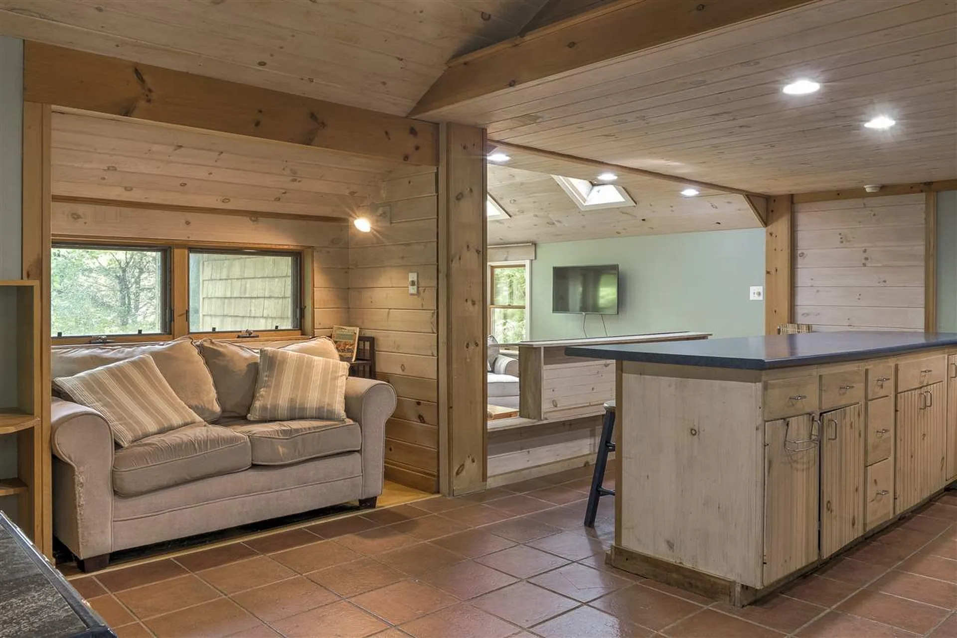 677 Tolman Pond Road Harrisville NH 03450