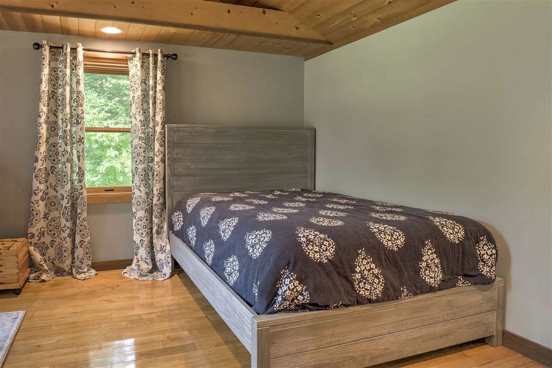 677 Tolman Pond Road Harrisville NH 03450