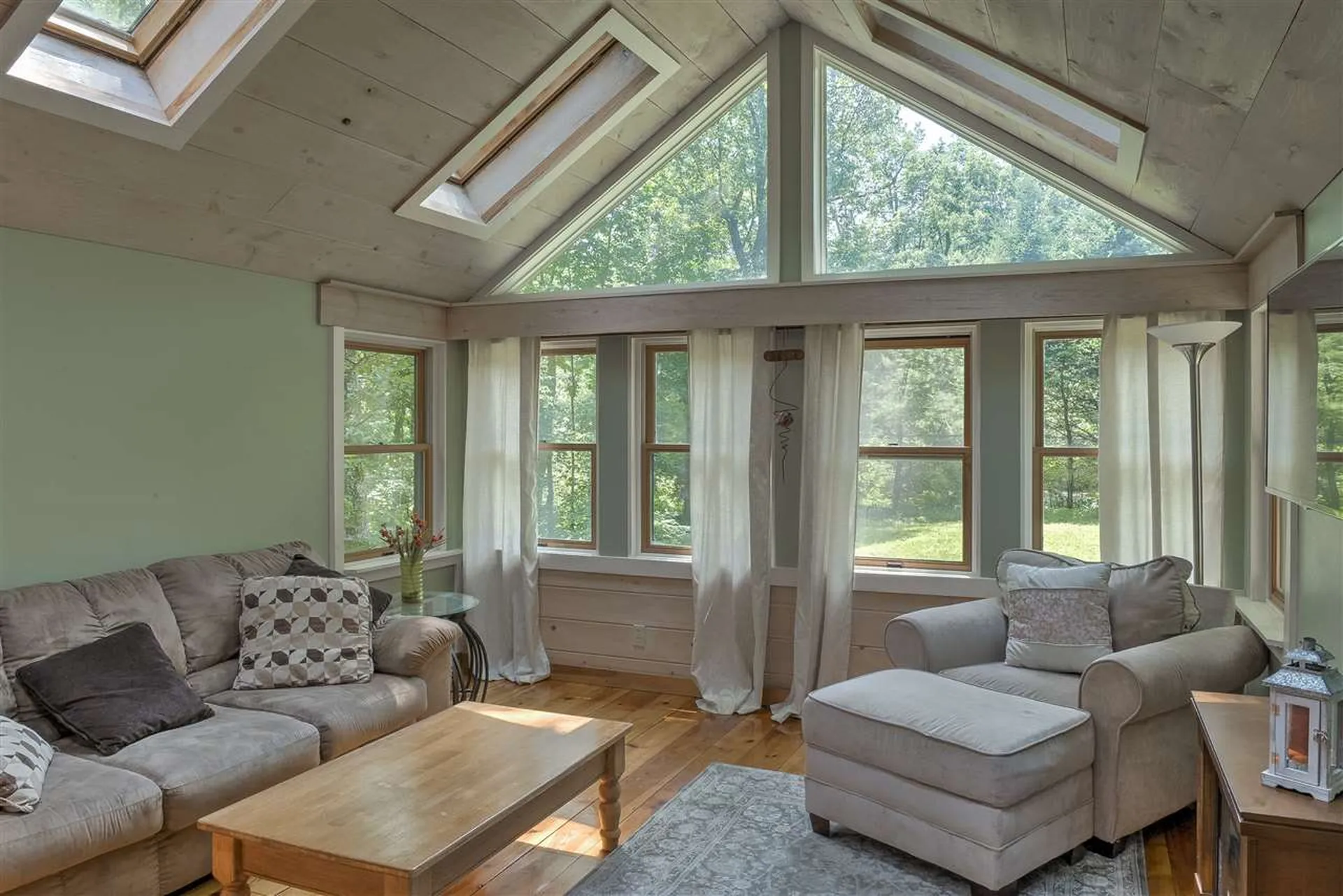 677 Tolman Pond Road Harrisville NH 03450