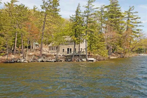 38 Little Bear Island Tuftonboro NH 03816