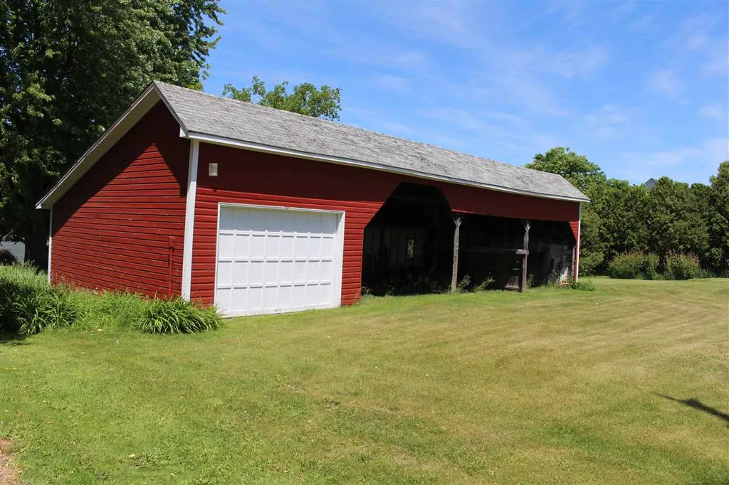 14 Adams Landing Road Grand Isle VT 05458