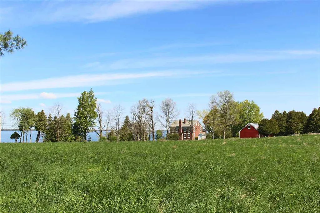 14 Adams Landing Road Grand Isle VT 05458