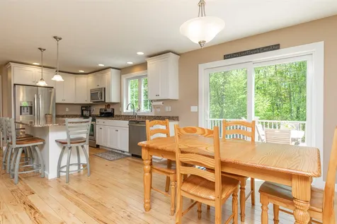 8 Cassie Lane Hampton NH 03842