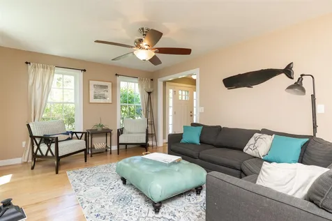 8 Cassie Lane Hampton NH 03842