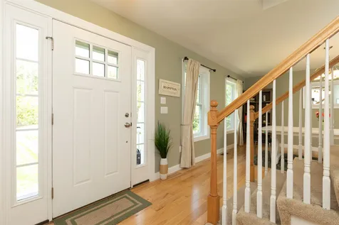 8 Cassie Lane Hampton NH 03842