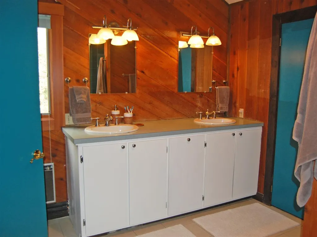 81 Deans Mountain Road Moretown VT 05660