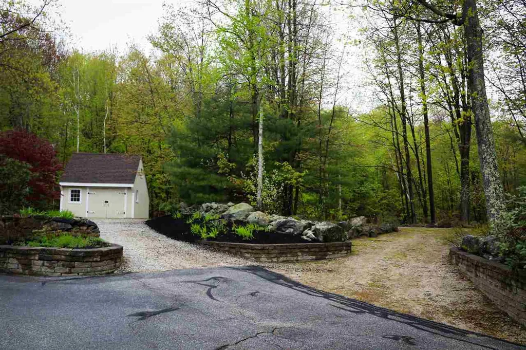 122 Joe English Road New Boston NH 03070