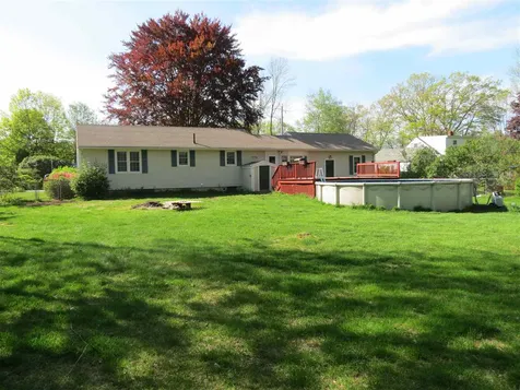 4 Henrietta Street Rochester NH 03867