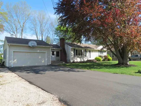 4 Henrietta Street Rochester NH 03867