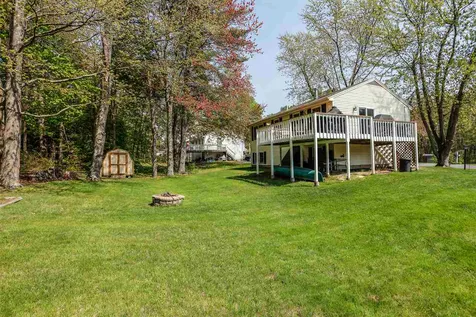 19 Cranbrook Lane Dover NH 03820