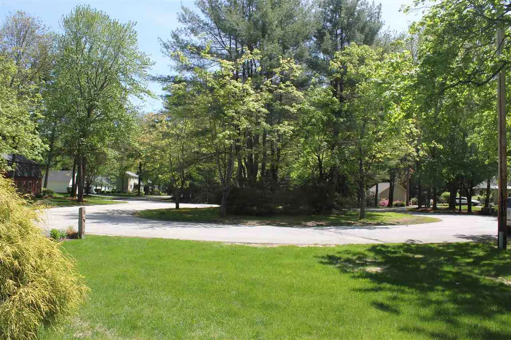 18 Rolinda Avenue Concord NH 03301