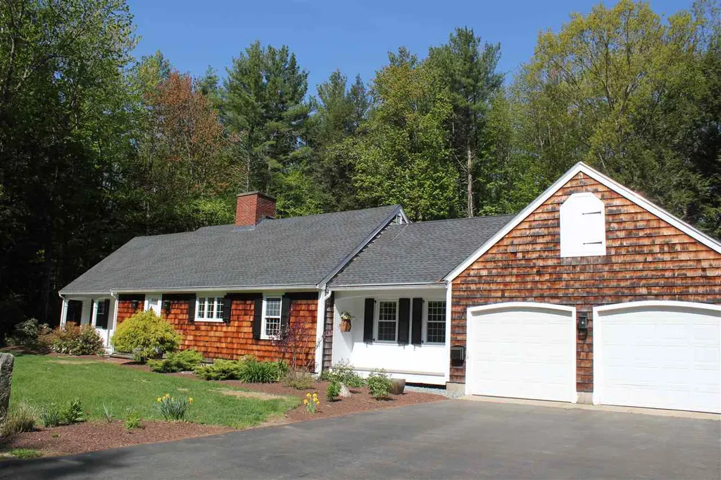 18 Rolinda Avenue Concord NH 03301