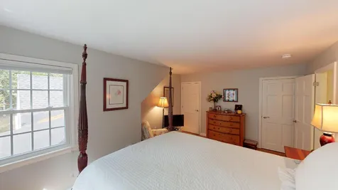 18 Rolinda Avenue Concord NH 03301