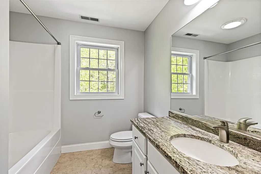 49 Barrett Farm Drive Greenland NH 03840