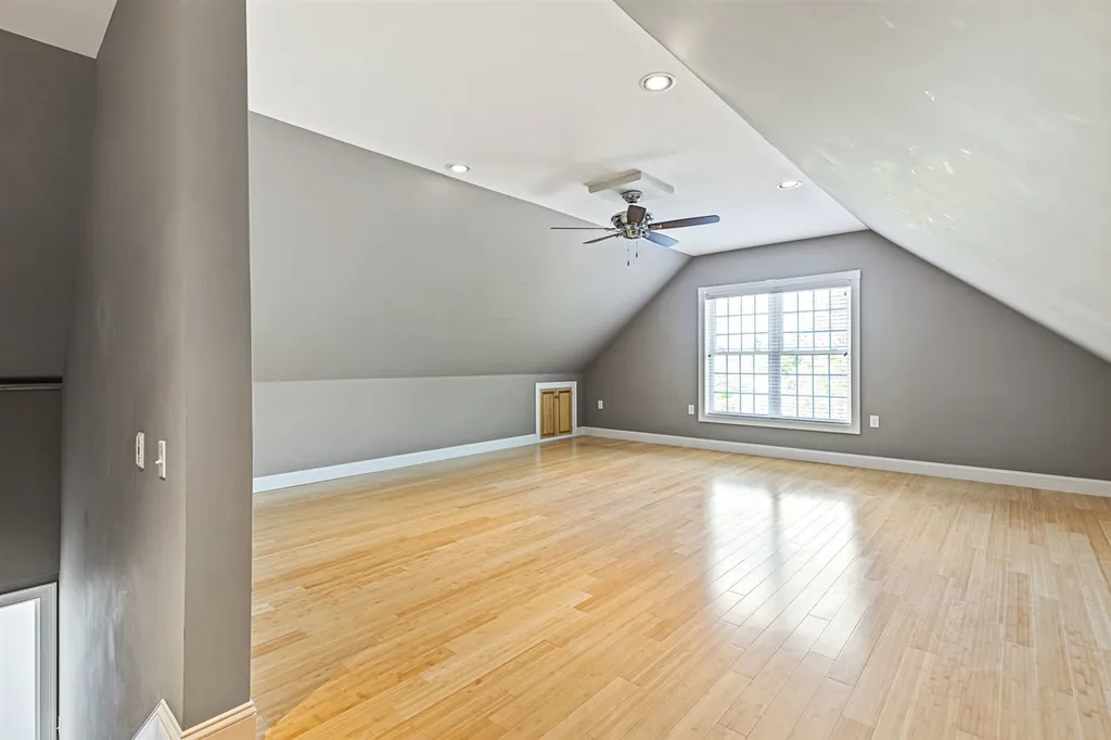 49 Barrett Farm Drive Greenland NH 03840