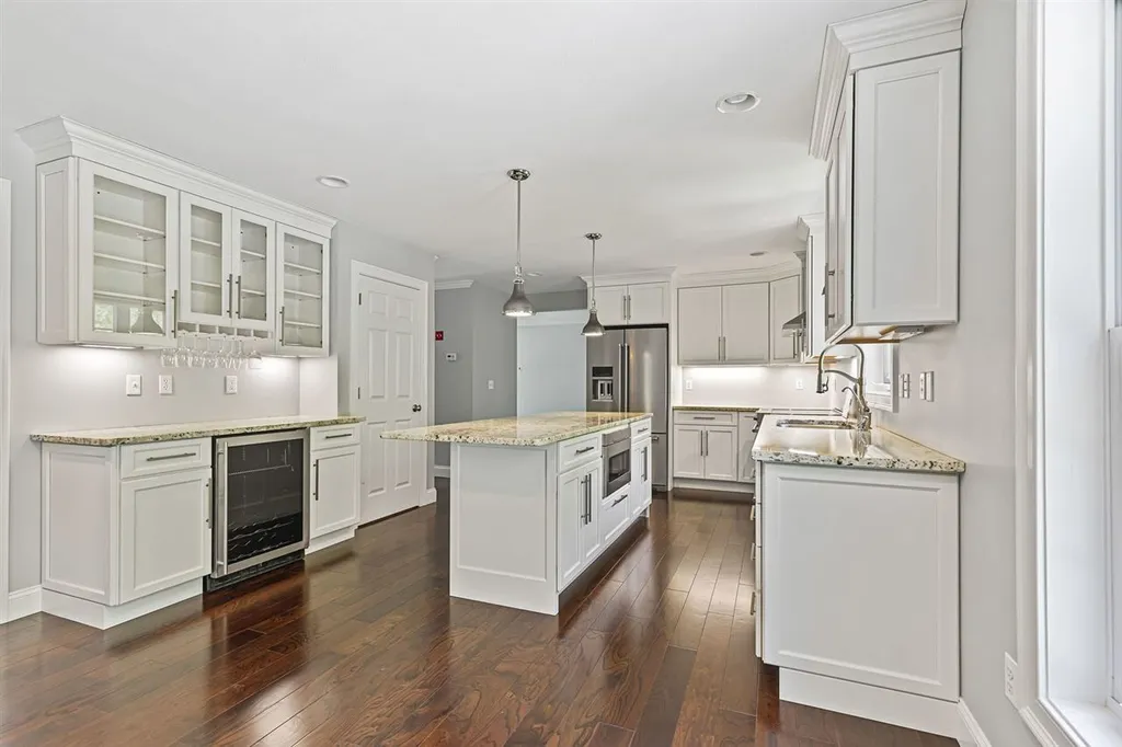 49 Barrett Farm Drive Greenland NH 03840