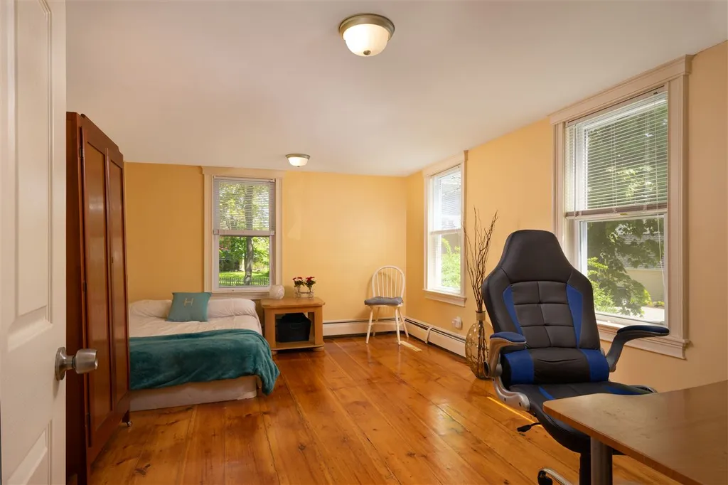83 Cabot Street Portsmouth NH 03801