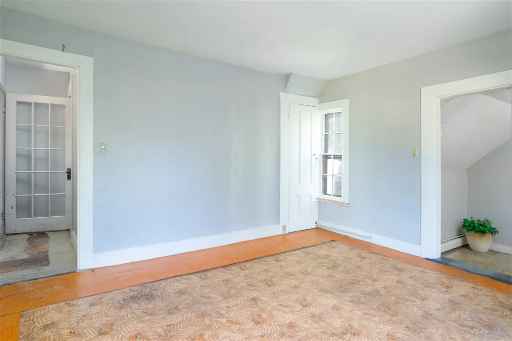 83 Cabot Street Portsmouth NH 03801