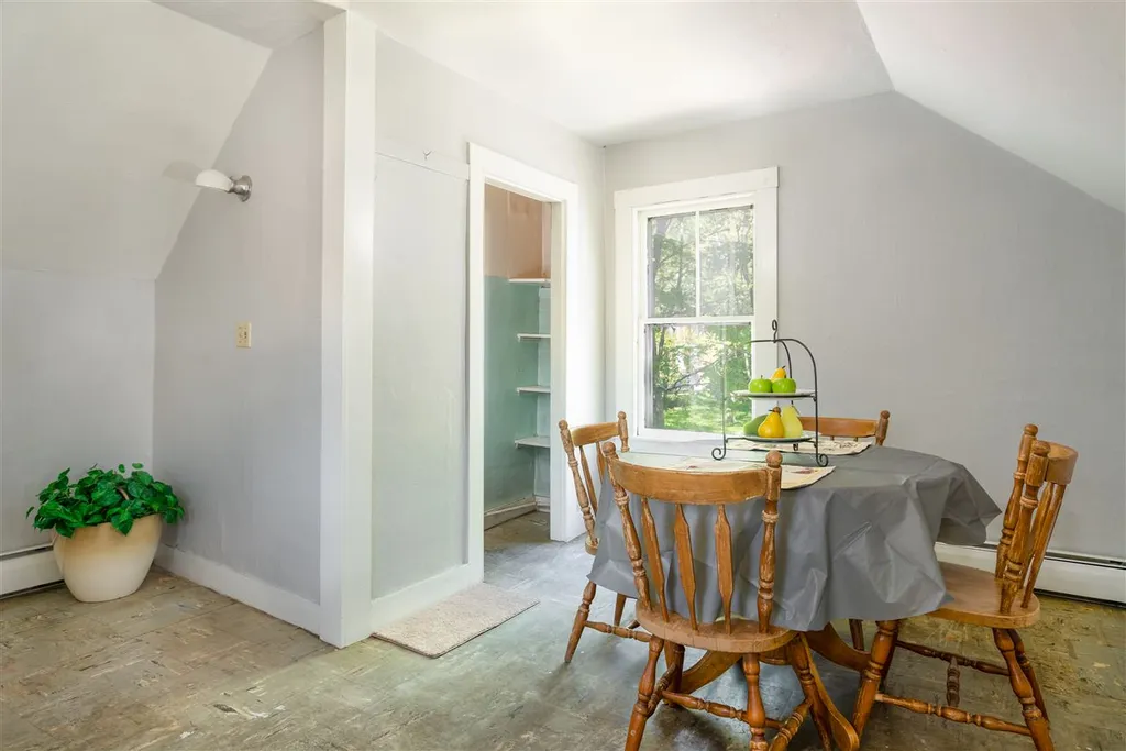 83 Cabot Street Portsmouth NH 03801