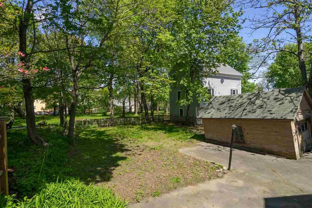 83 Cabot Street Portsmouth NH 03801