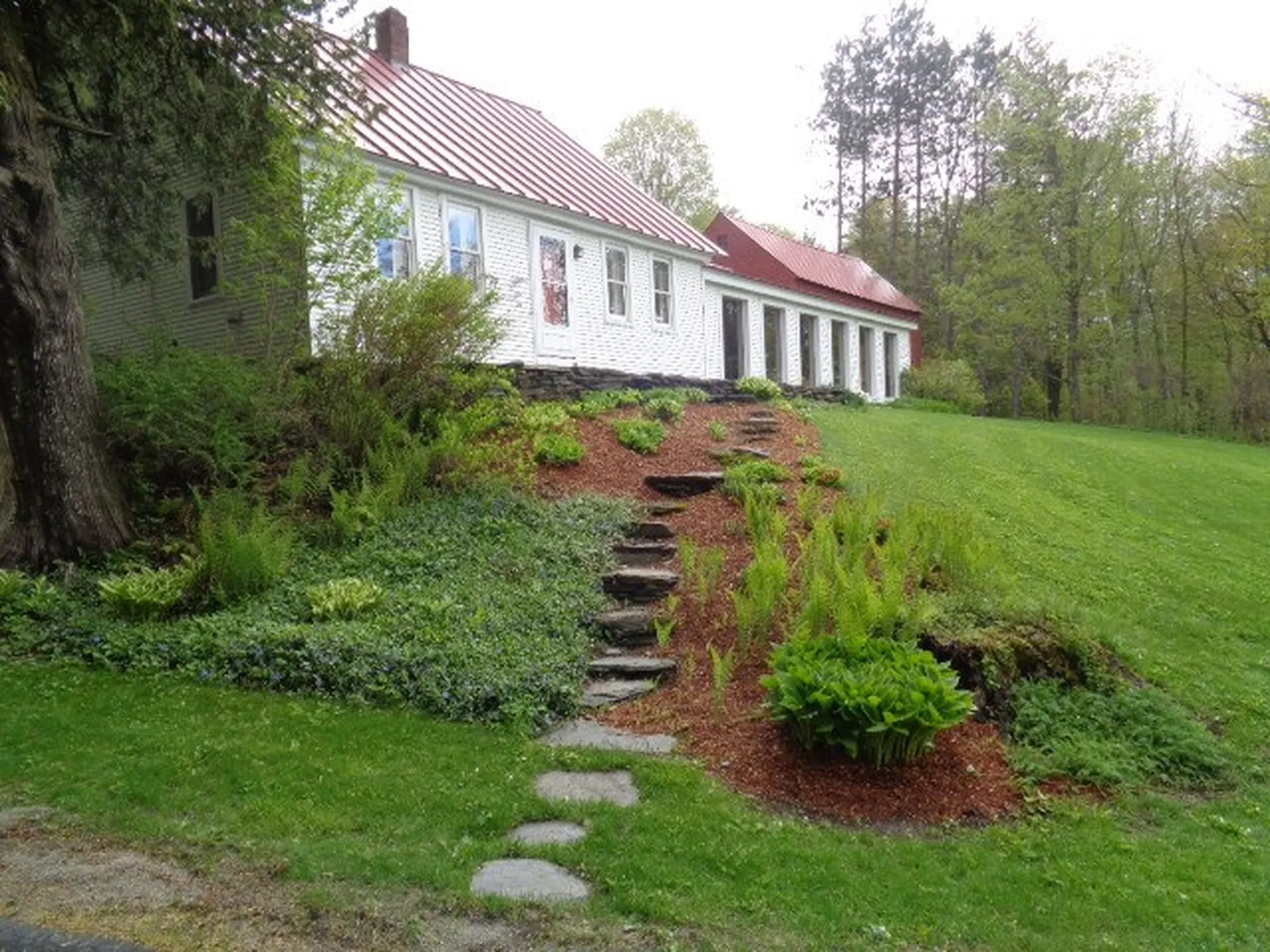 513 School House Road Brookfield VT 05036