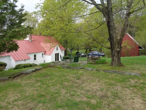 513 School House Road Brookfield VT 05036