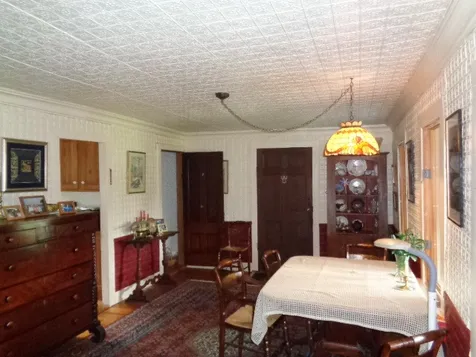 513 School House Road Brookfield VT 05036