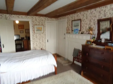513 School House Road Brookfield VT 05036