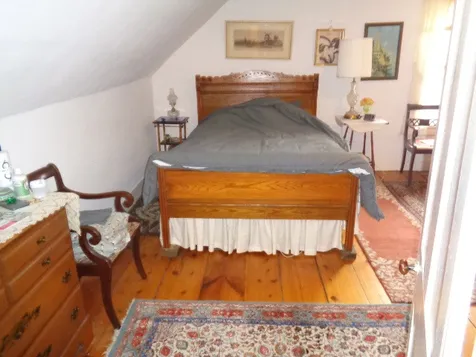 513 School House Road Brookfield VT 05036