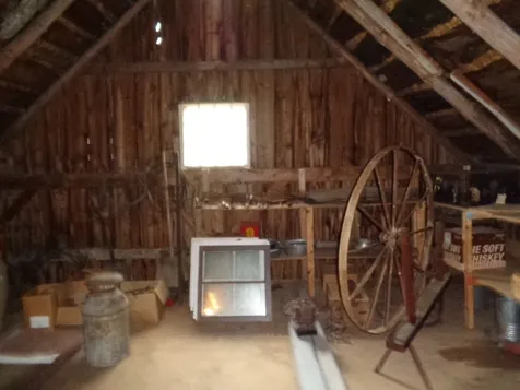 513 School House Road Brookfield VT 05036