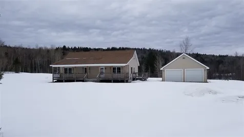 64 Nash Road Colebrook NH 03576