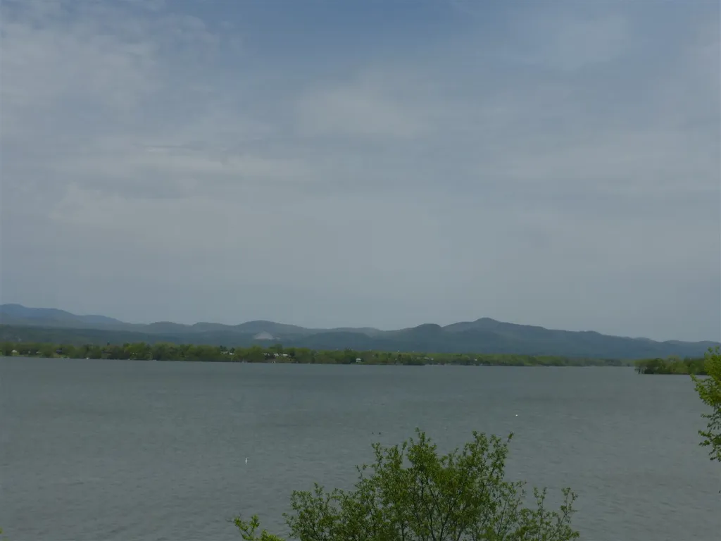 2006 Lake Street Bridport VT 05734