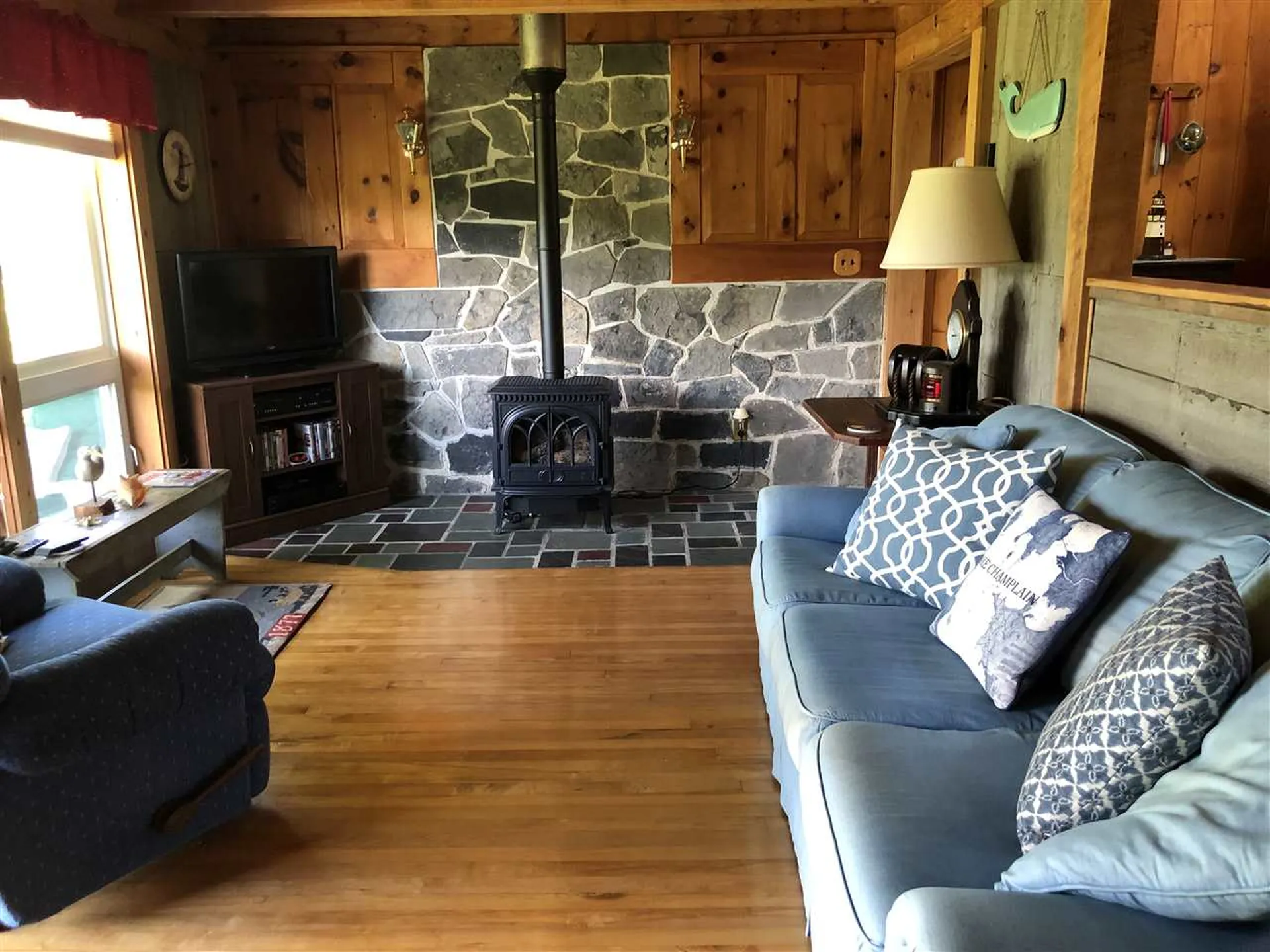 2006 Lake Street Bridport VT 05734