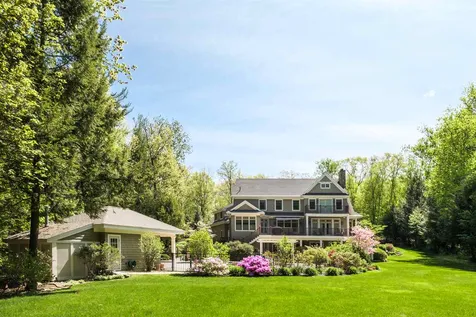 21 Patriots Road Stratham NH 03885