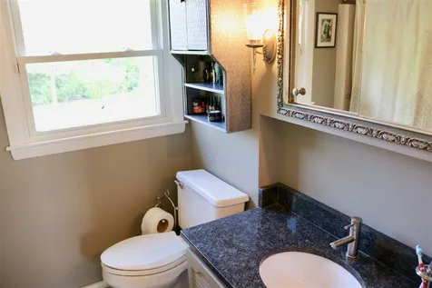72 Suzanne Drive Portsmouth NH 03801