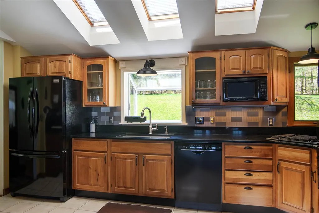 1470 Ames Hill Road Brattleboro VT 05301