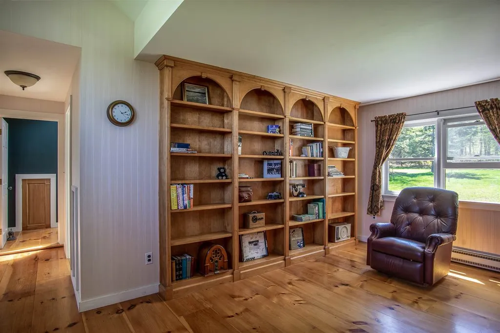 1470 Ames Hill Road Brattleboro VT 05301