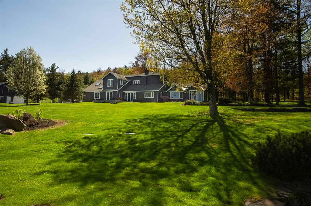 1470 Ames Hill Road Brattleboro VT 05301