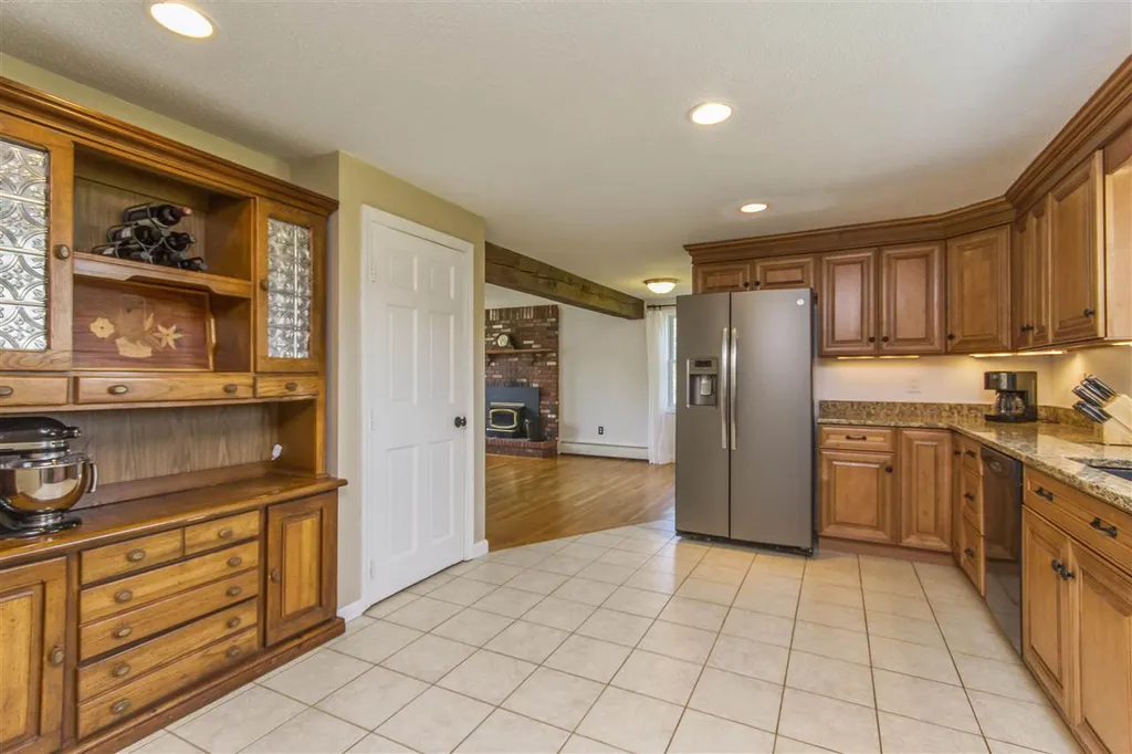15 Adams Pond Road Derry NH 03038
