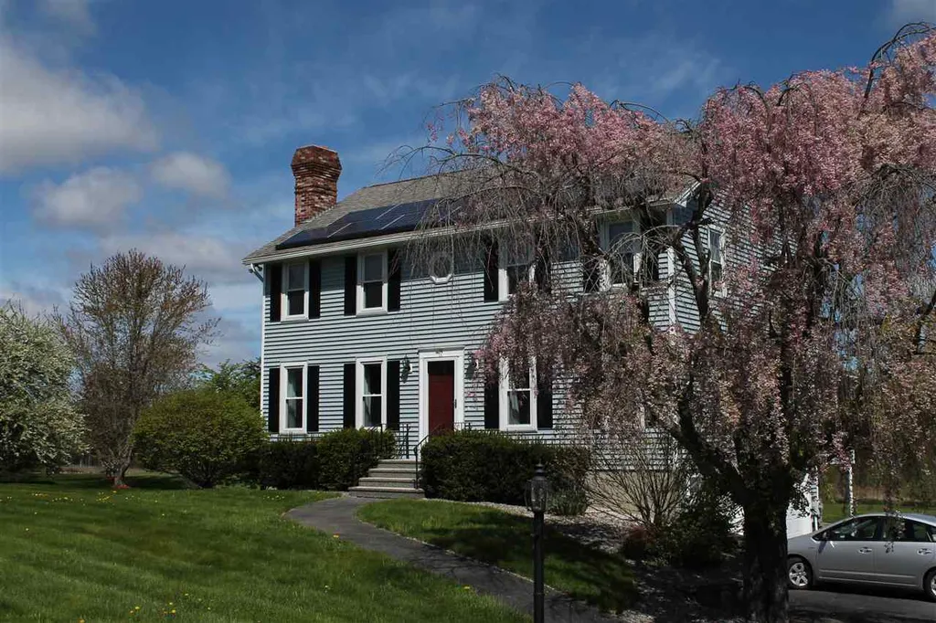 15 Adams Pond Road Derry NH 03038