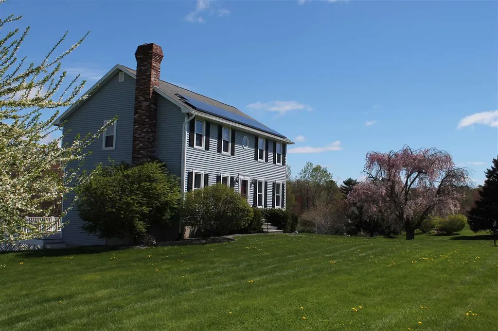 15 Adams Pond Road Derry NH 03038